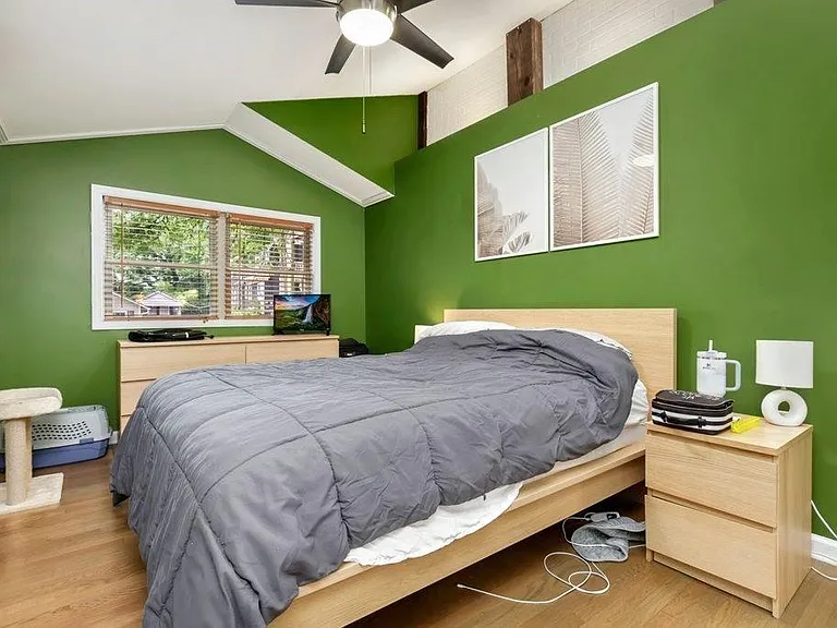 677 Holmes St NW — Photo 5