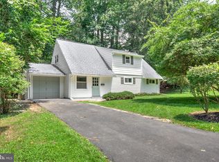 8407 Hull Dr, Wyndmoor, PA 19038