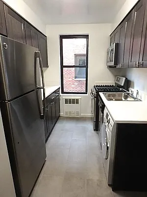 Rented by Level Group | media 27