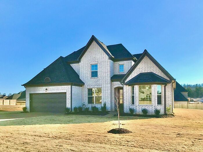 1st image of 105 Pine Valley Dr