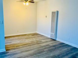 19925 Roscoe Blvd APT 105, Winnetka, CA 91306