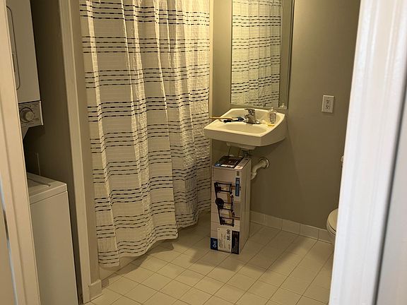 5th image of 1155 S Lake Dr Unit 55