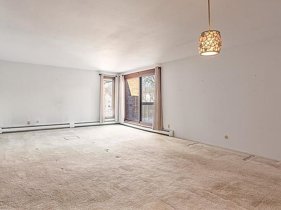 4th image of 2929 Sunnyside Dr APT B321