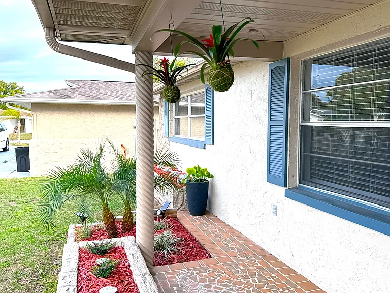 5714 Chipper Dr — Photo 4