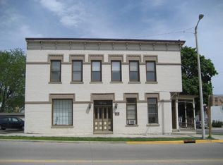 200 Ash St APT 8, Baraboo, WI 53913