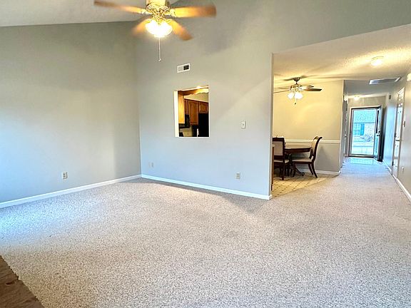 Spacious living room