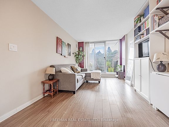 4th image of 260 Merton St #508