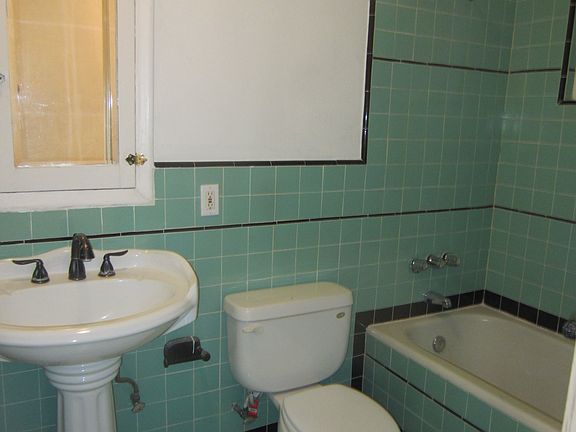 3rd image of 357 N Stanley Ave