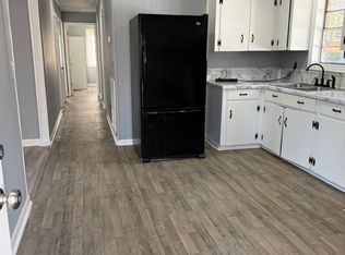 206 Henderson St, Walterboro, SC 29488