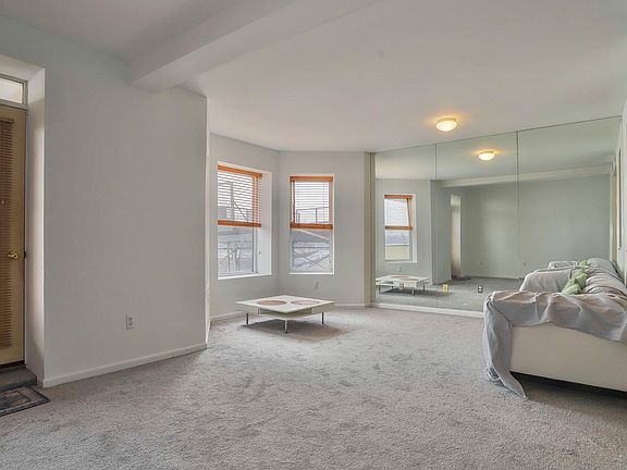 5th image of 941 Boulevard Est #2B