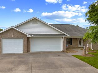 397 Terry Point Rd, Dandridge, TN 37725