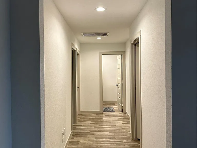 7219 Whispering Leaf St — Photo 15