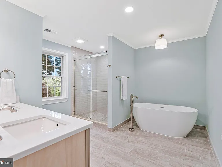 10034 Scenic View Ter — Photo 30
