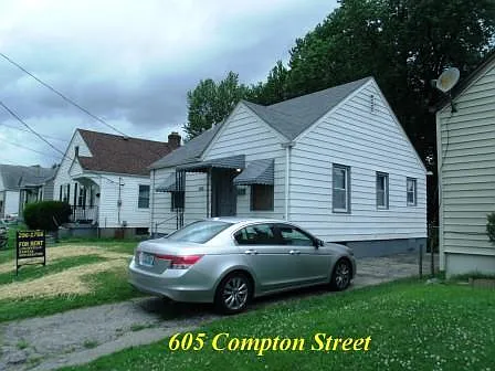 605 Compton St Photo 1