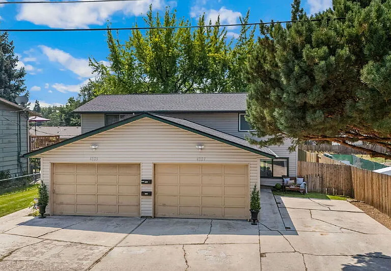 4327 W Grover St — Photo 29
