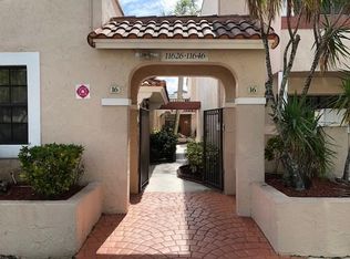 11640 NW 11th St, Pembroke Pines, FL 33026