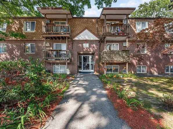 144 Thissell Ave Unit 6, Dracut, MA 01826