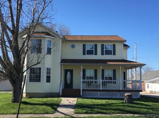204 W North St, Ogden, IL 61859