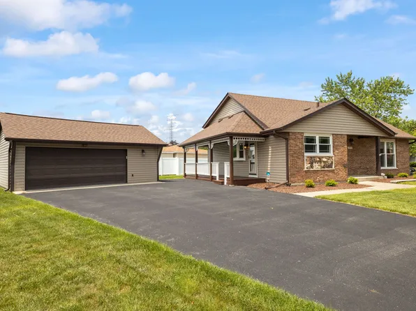 16906 Grissom Dr, Tinley Park, IL 60477