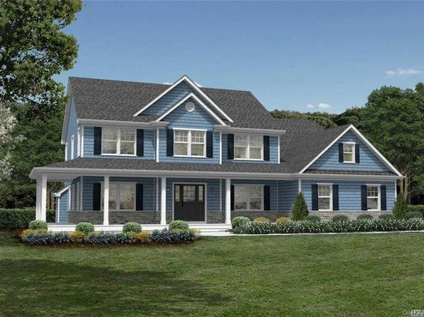 17 Orient Avenue, Northport, NY 11768