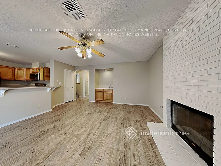 1900 Allen Grove Ct — Photo 6
