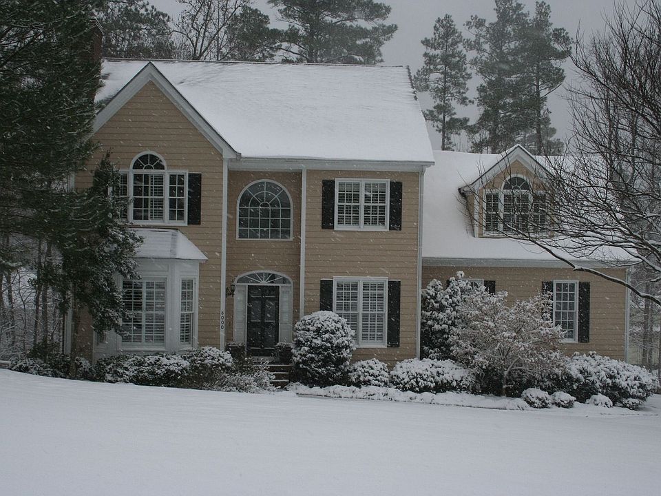 2nd image of 8000 Crooked Chute Ct