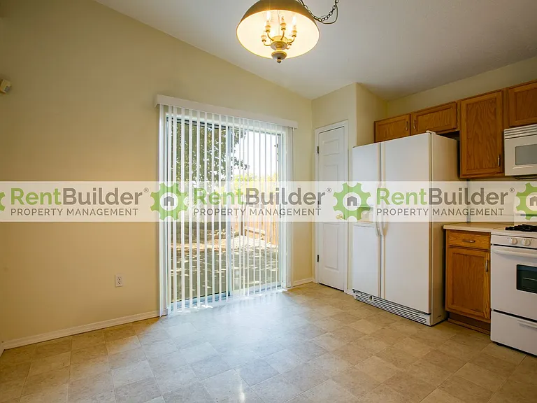 5106 Park Ridge Rd NW — Photo 5