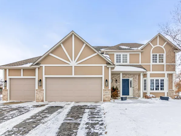 661 Adam Ct, Carver, MN 55315