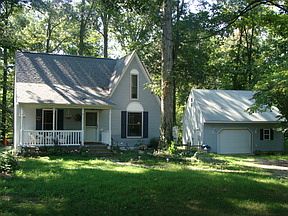 2nd image of 6225 Jones Creek Dr