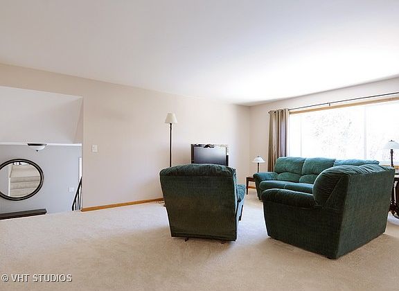 3rd image of 6416 Halsey Dr