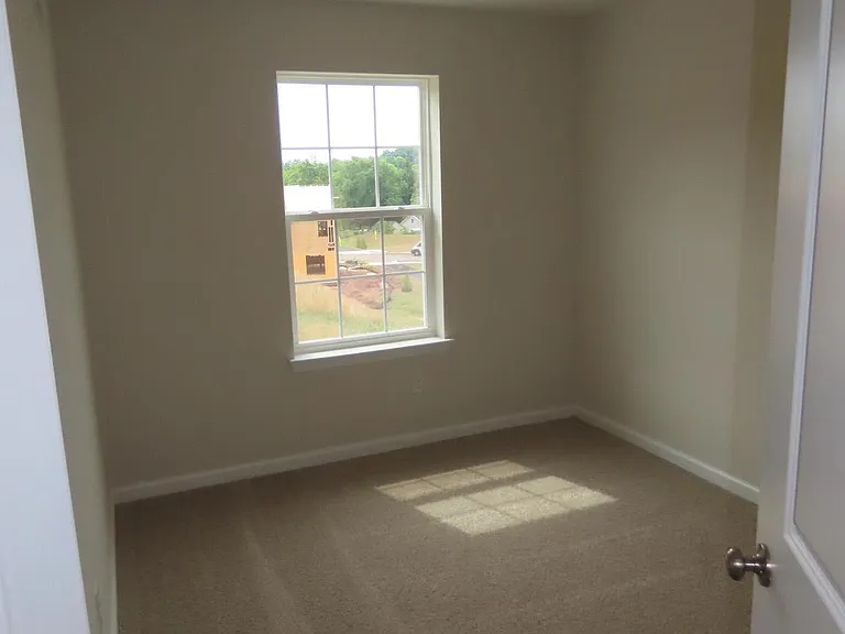 3074 Martha Way — Photo 16