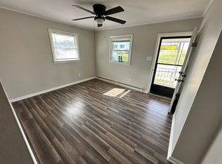 209 12th St SW #2, Hickory, NC 28602