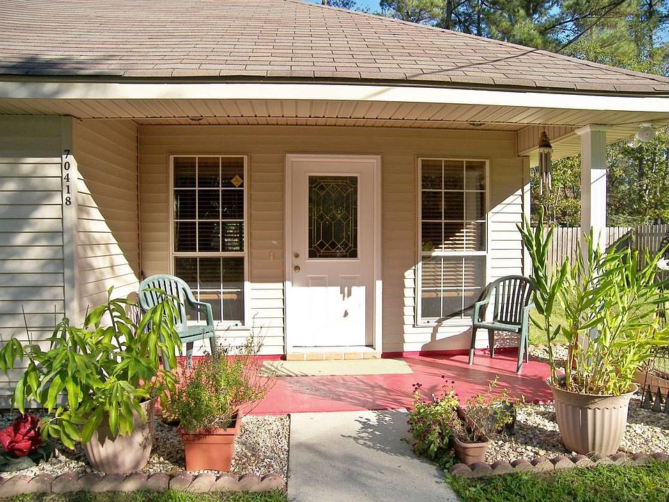 2nd image of 70418 K West St