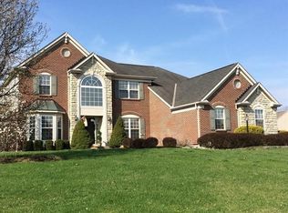 6464 Windrift Ct, Loveland, OH 45140