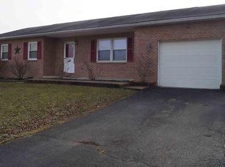 472 Mimosa Dr, Martinsburg, WV 25404