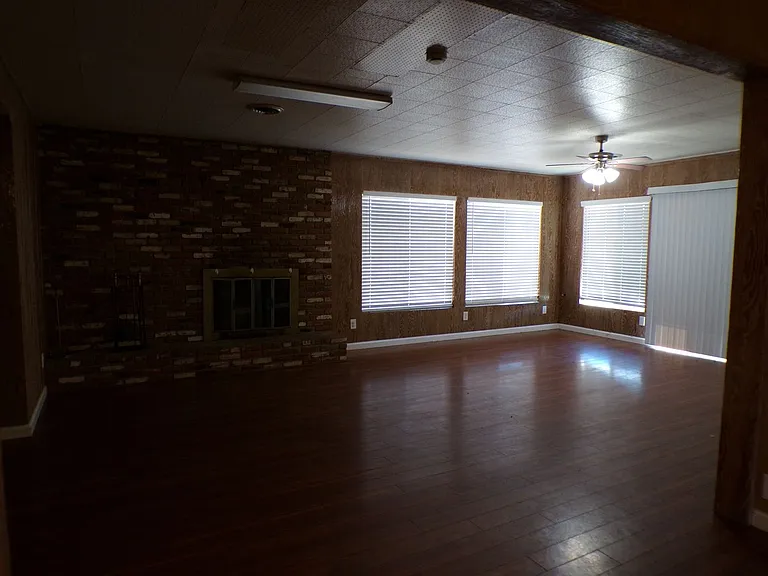 18832 Mello Rd — Photo 7