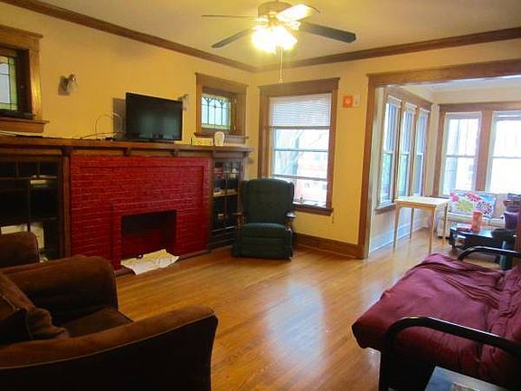 2nd image of 6446 N Greenview Ave APT 2