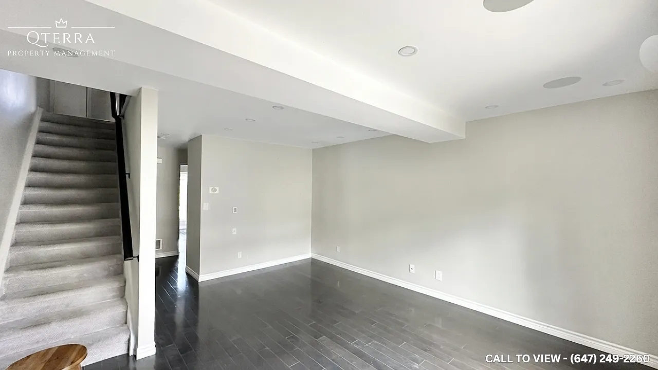 3 bed, 1.5 bath, 1300 sqft, $2,825 — Photo 3