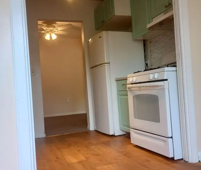 868 College Pkwy #301 — Photo 5