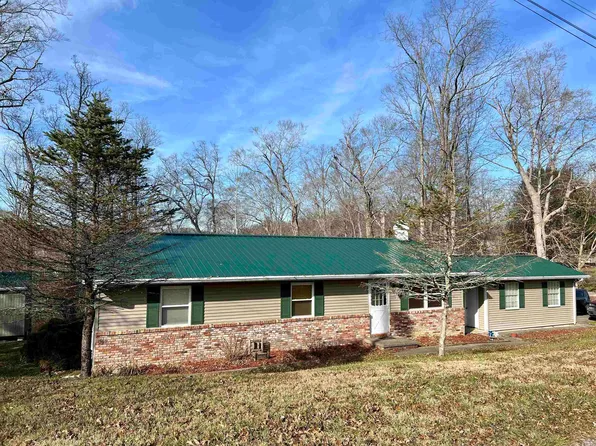 2254 Nelson Ct, Milton, WV 25541