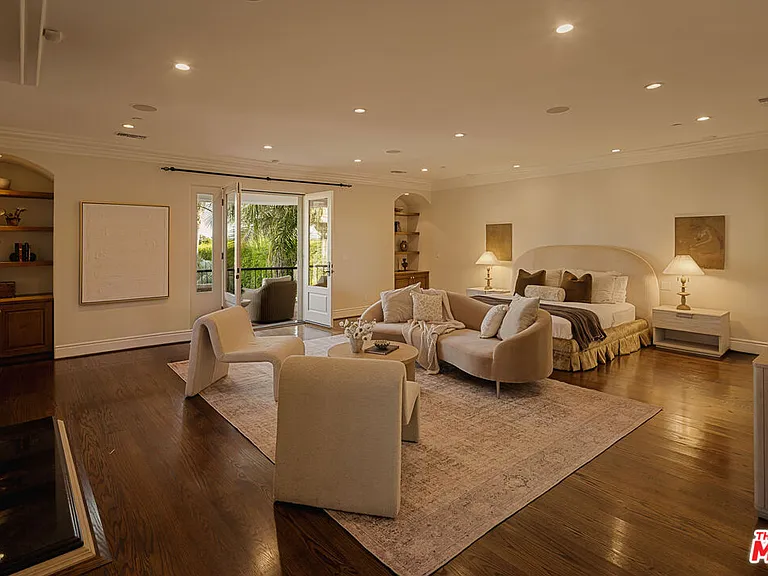 1008 Lexington Rd — Photo 17