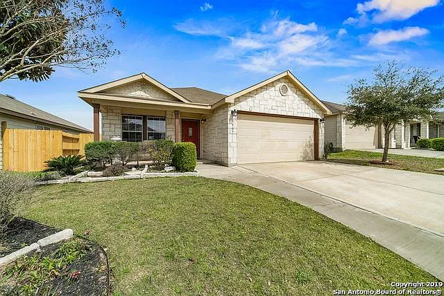 3907 Torey Mesquite — Photo 4