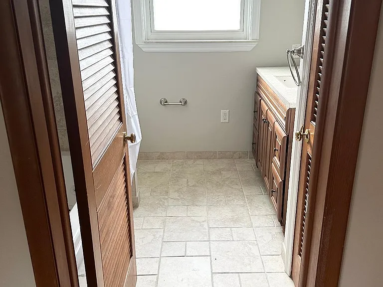 3520 Huron St — Photo 4