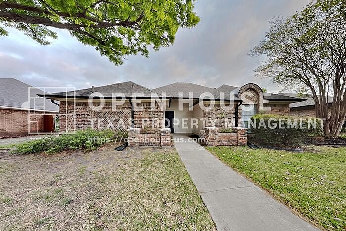 1st image of 406 W Marble St