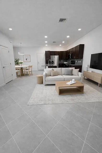 3 bed, 2.5 bath, 1540 sqft, $3,200 — Photo 2