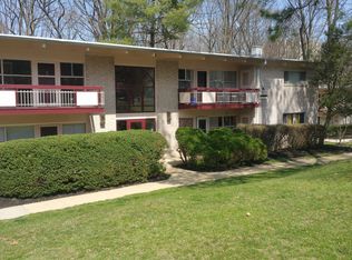 7746 Donnybrook Ct APT 106, Annandale, VA 22003