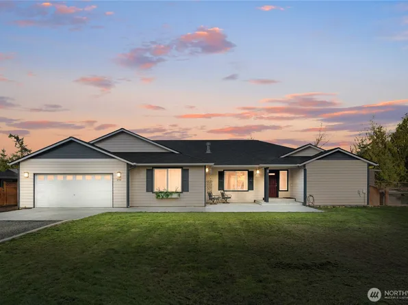 2701 Fishtrap Loop NE, Olympia, WA 98506