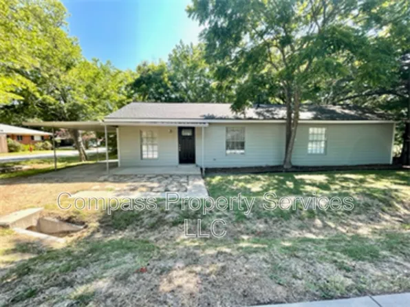 100 S Andrews Dr, Waco, TX 76706