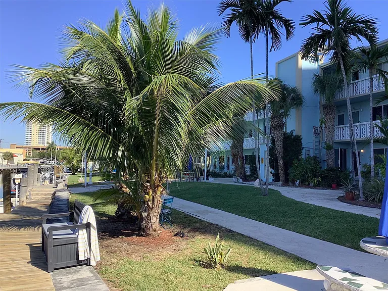 455 Golden Isles Dr #307 — Photo 15