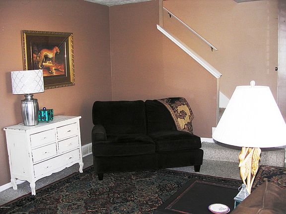 5th image of 3105 Sturgeon Bay Ave